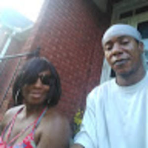 Meet your Posher, Tee